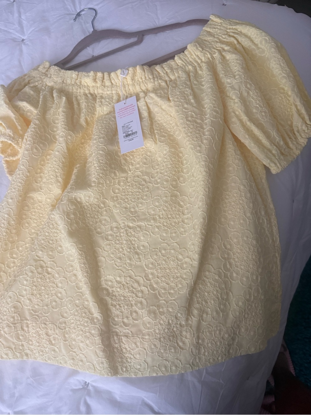 Lilly Pulitzer Pale Yellow Off-Shoulder Eyelet Top. NEVER WORN. ORIG. $144